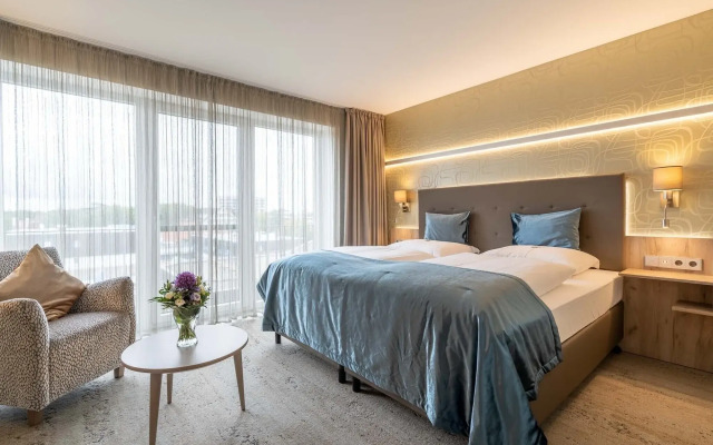 Ambassador Hotel & Spa