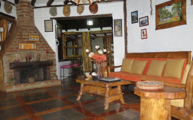 Zaysant Ecolodge