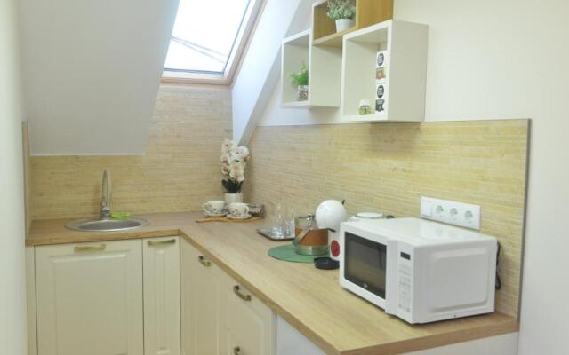 Magic Five - Cazare Reghin ***