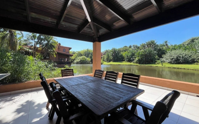 San Lameer Villa Rentals 3511