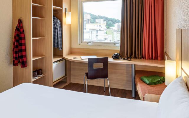ibis Blumenau