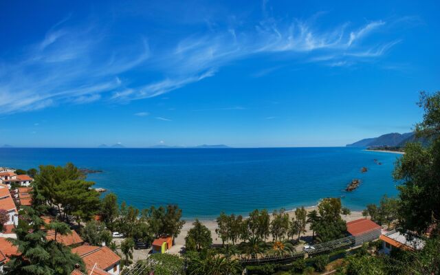 Testa di Monaco Natural Beach