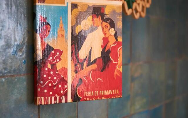 Rodrigo Triana Courtyard by Valcambre