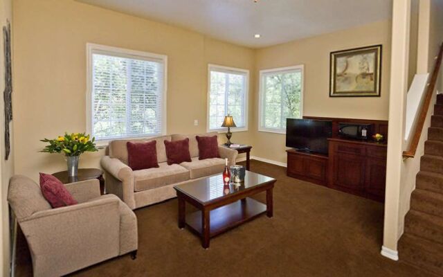 Sycamore Mineral Springs Resort