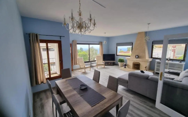 La Casa de Lucy & Karin