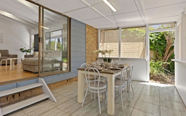 Laid Back Pet Friendly Beach Cottage in Jervis Bay – Balcony – Vincentia
