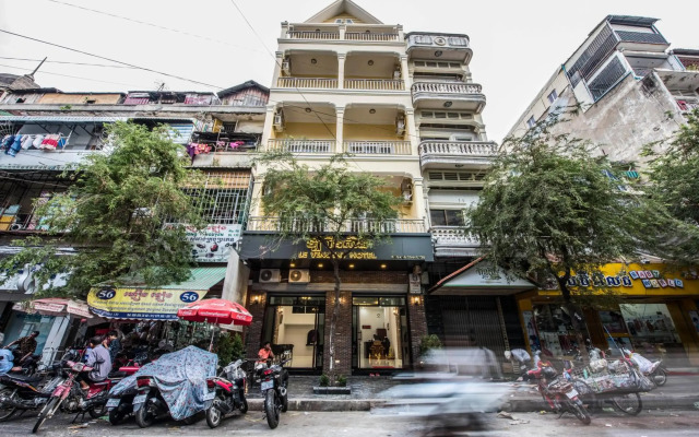 Phnom Penh Le Vincent Hotel