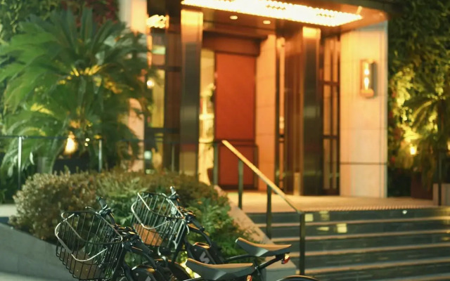 The Aoyama Grand Hotel