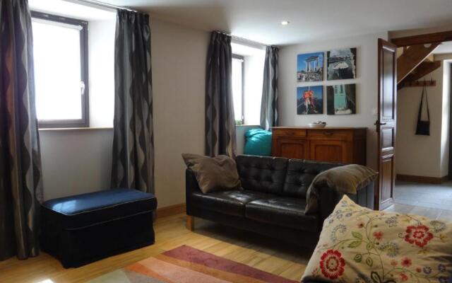 Great house in center of Luz St Sauveur