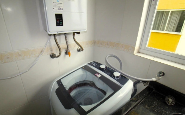 1006 - Apartamento com vista para o mar