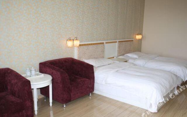 The British Hotel Chain (Kunming Meijing Xincheng)