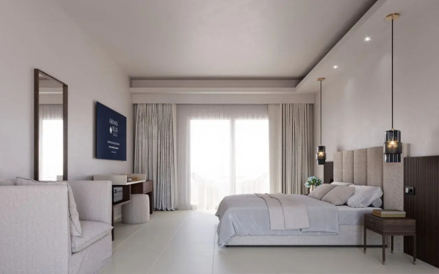 Grand Blue Beach Hotel