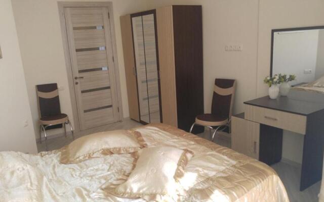 Flat 82