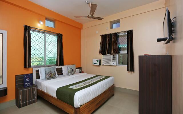 OYO 9197 Krishna Residency