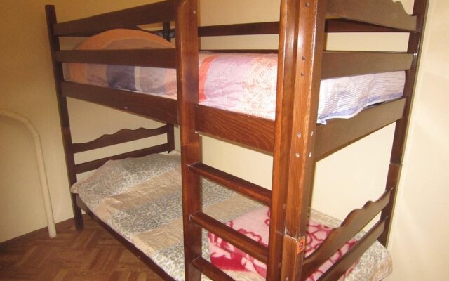 Republic Square Hostel and Tours