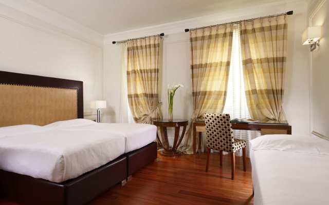UNA HOTELS Decò Roma