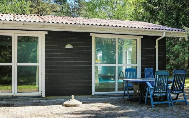 10 Person Holiday Home in Hadsund-by Traum
