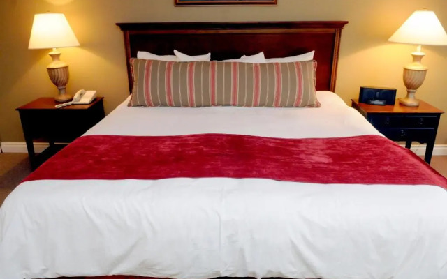 Rocky Crest Golf Resort