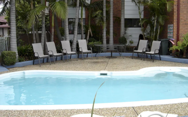 Avaleen Lodge Motor Inn