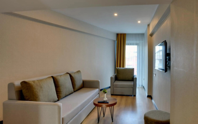 Leo suites Hotel