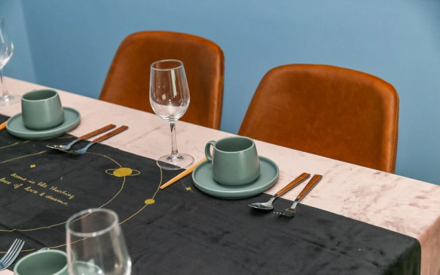 Locals Boutique Apartment Huafa Plaza 34