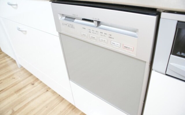 Legal Big House (166-1)