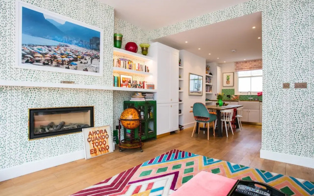 Quirky 2 Bedroom Portobello House With Roof Terrace