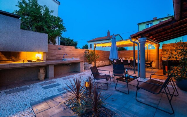 Stunning Home in Medulin With Wifi and 4 Bedrooms
