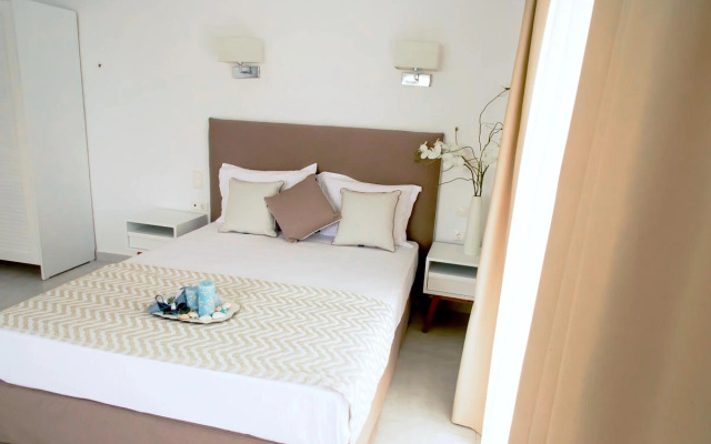 Stavros Beach Hotel