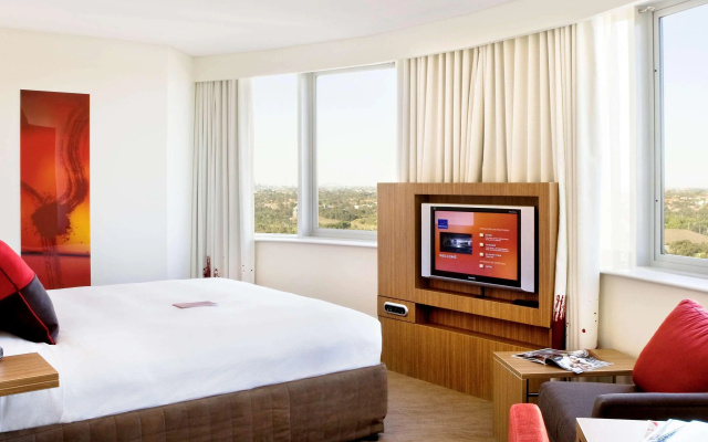 Novotel Sydney Olympic Park – Guest Rooms – Sydney Olympic Park