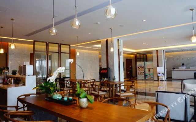 Dragon Bay Peninsula Resort Liangzi Lake Wuhan