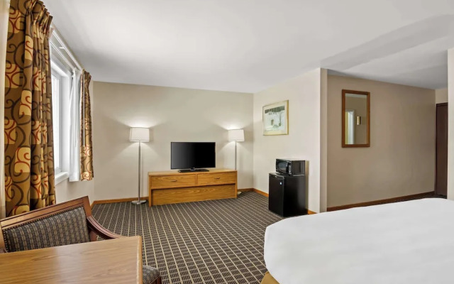 Econo Lodge Manistee