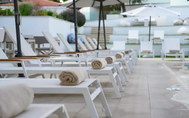 Ray Hotel Corfu