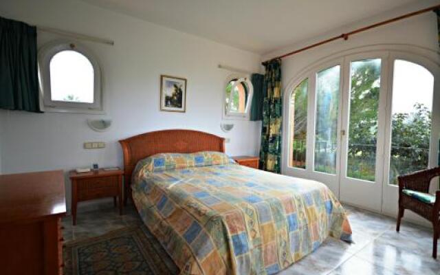 Beautiful villa with pool. Nautic 1