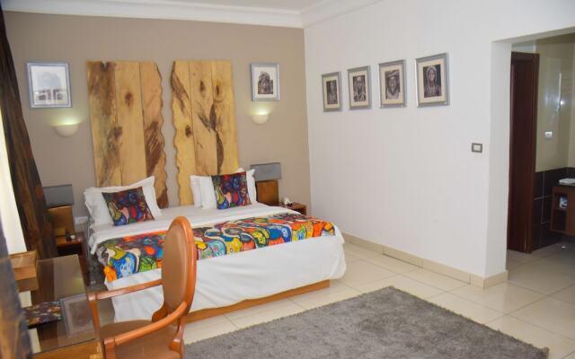 Oziduguest House