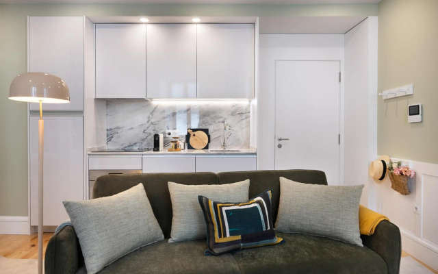 Away to Enjoy Apartment - hapiness has a place