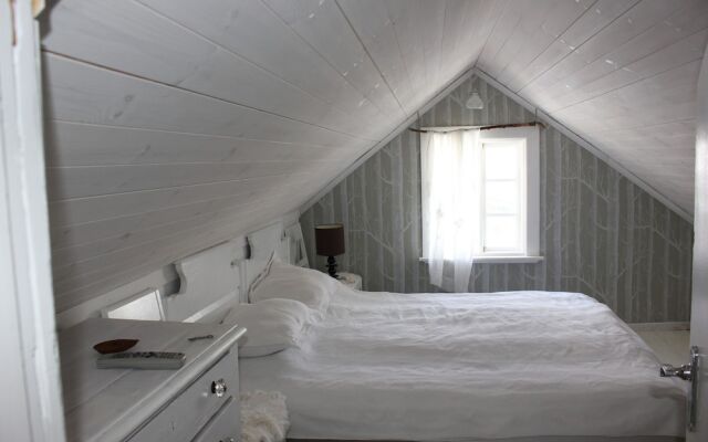 Þorsteinshús Four bedroom farmhouse