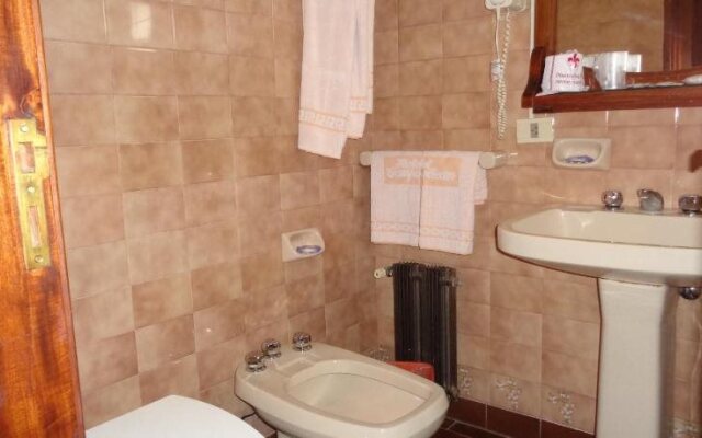 Hotel Caupolican
