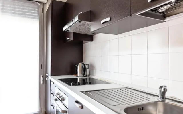 Housing32 Apartments