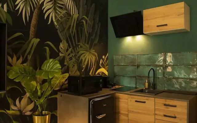 Jungle Apartments