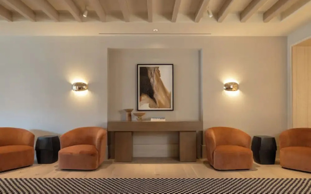Kimpton Claret Hotel by IHG
