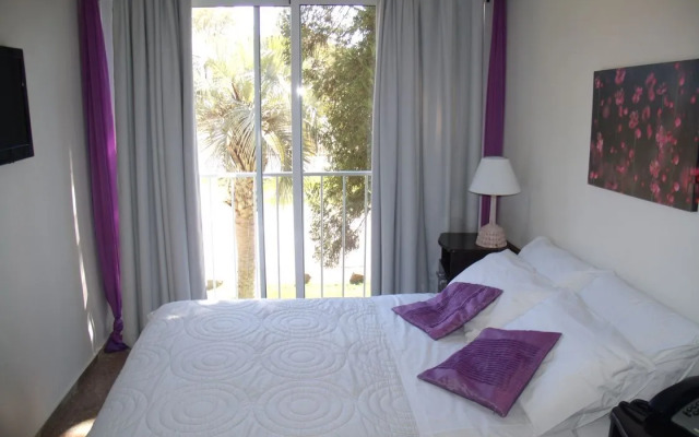 Hotel Puesta del Sol