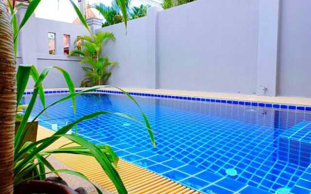 Baan Thapraya Pool Villa By Pinky
