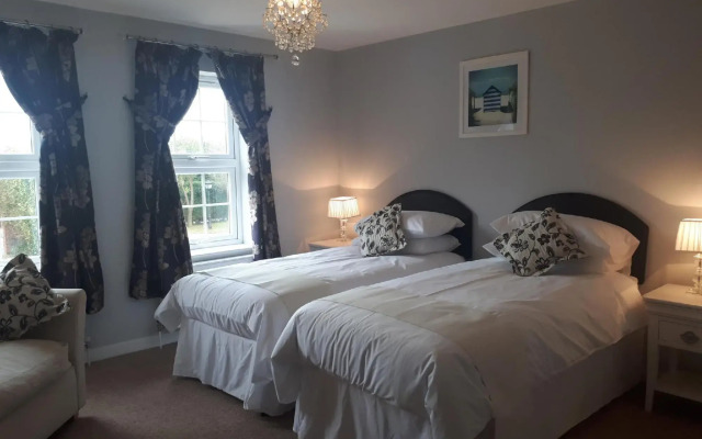 Berry House Bed & Breakfast