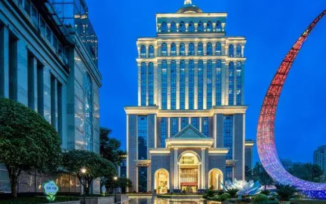 Yibin Nanxi Juyang Hotel