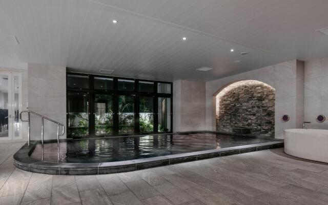 Lequ Okinawa Chatan Spa & Resort