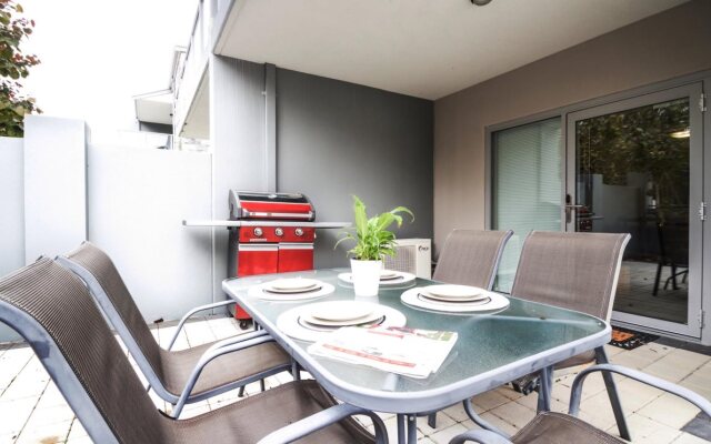 Airport Apartments by Vetroblu