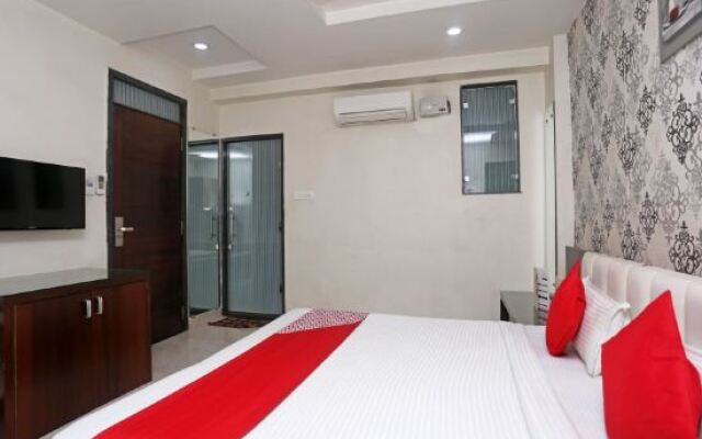 Hotel Tilak
