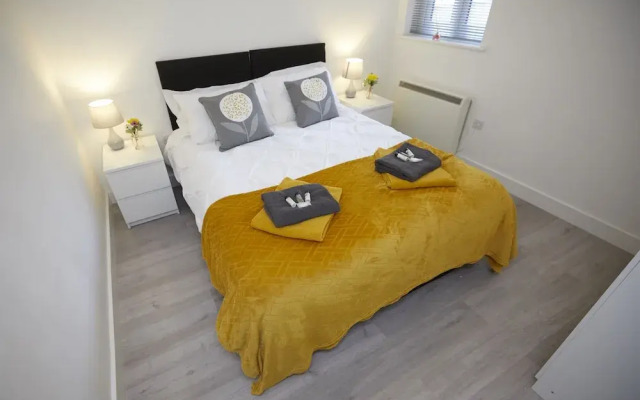 Spire View Apartment