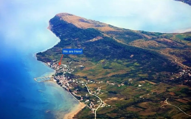Ivanac - Close to the Beach - A1